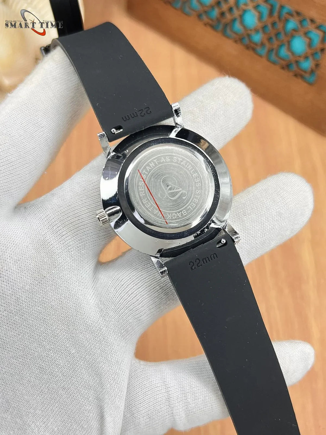 Universal Circular Dial With Magnetic Lock
